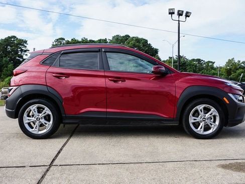 Used 2023 Hyundai Kona SEL w/ Cargo Package image 3
