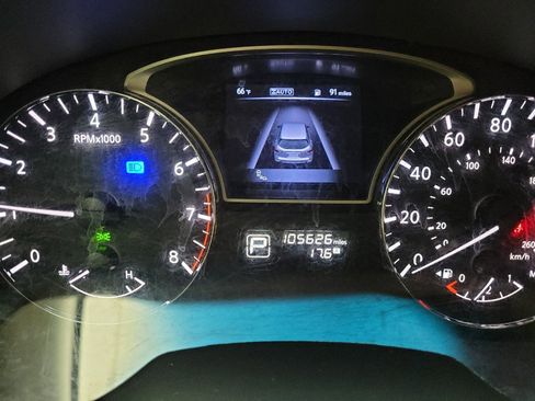 Used 2015 Nissan Pathfinder Platinum w/ Cargo Package AWD/4WD image 23