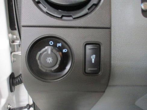 Used 2016 Ford F350 XL image 22