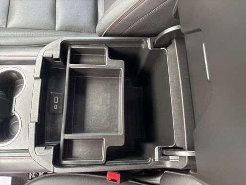 Used 2022 Chevrolet Tahoe RST w/ Luxury Package image 16