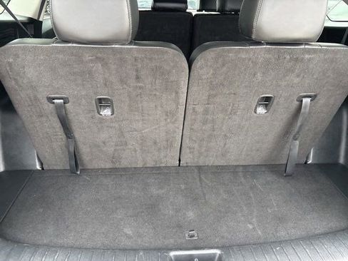 Used 2024 Kia Sorento S image 37