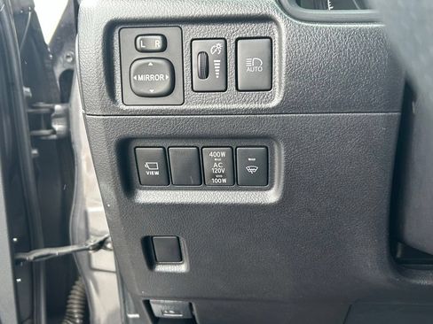 Used 2023 Toyota 4Runner SR5 Premium w/ SR5 Premium Package AWD/4WD image 15
