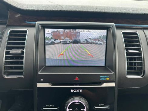 Used 2019 Ford Flex Limited w/ Equipment Group 303A AWD/4WD image 17