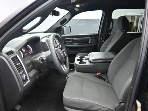 Used 2024 RAM 1500 Warlock AWD/4WD image 14