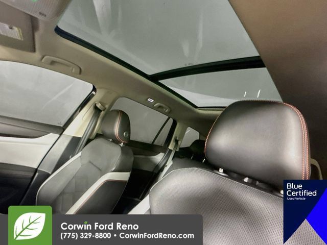 Used 2024 Volkswagen Atlas Peak Edition SEL AWD/4WD image 25
