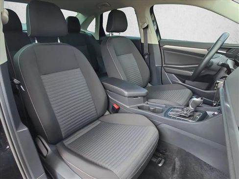 Used 2022 Volkswagen Jetta S FWD image 18