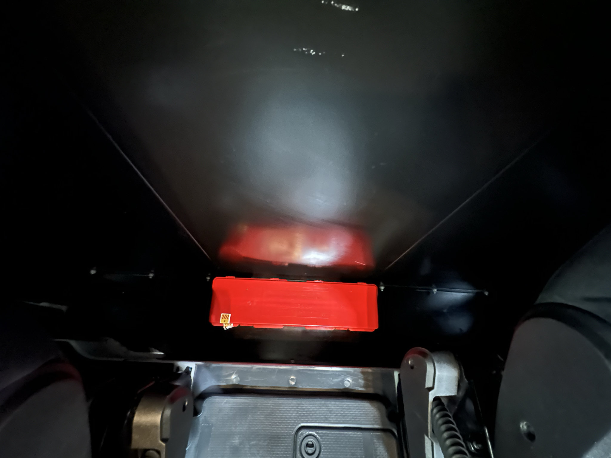 Used 2025 RAM ProMaster 2500 w/ U-Haul Equipment Group FWD image 28