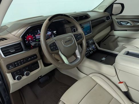 Used 2023 GMC Yukon Denali w/ Denali Reserve Package AWD/4WD image 24