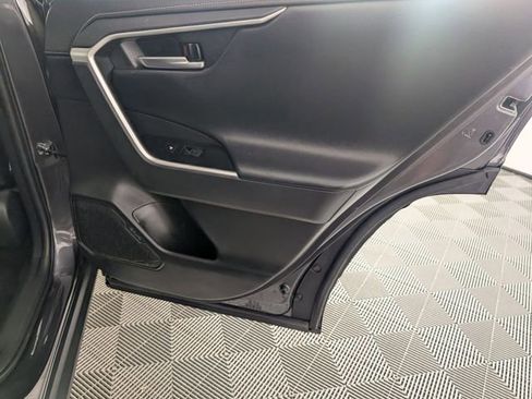 Used 2023 Toyota RAV4 Limited image 33