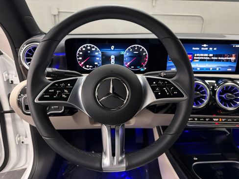 Certified 2026 Mercedes-Benz CLA 250 image 27