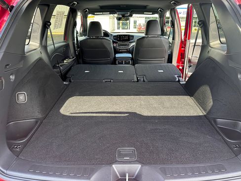 Used 2025 Honda Passport EX-L image 12
