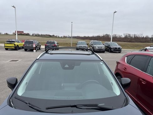 Used 2025 MAZDA CX-5 Carbon Edition image 12