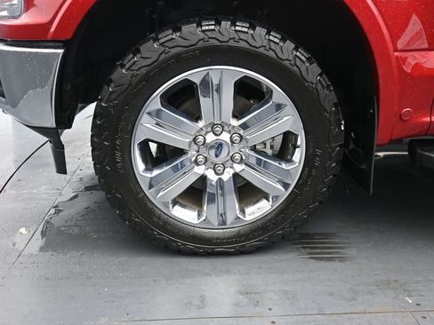 Used 2020 Ford F150 Lariat w/ Equipment Group 502A Luxury image 12