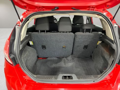 Used 2015 Ford Fiesta SE FWD image 31