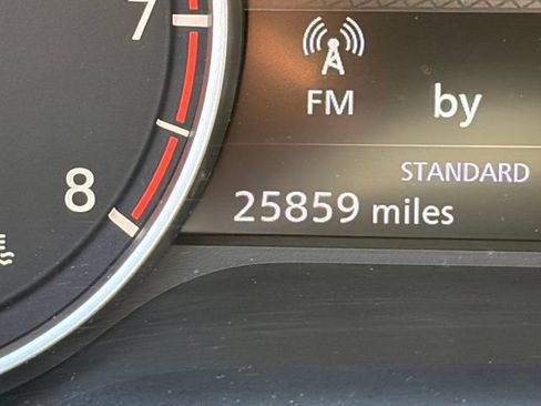 Used 2023 Nissan Rogue SL w/ SL Premium Package FWD image 16