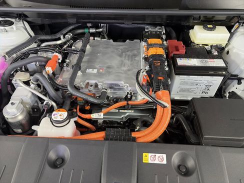New 2026 Toyota C-HR AWD/4WD image 10
