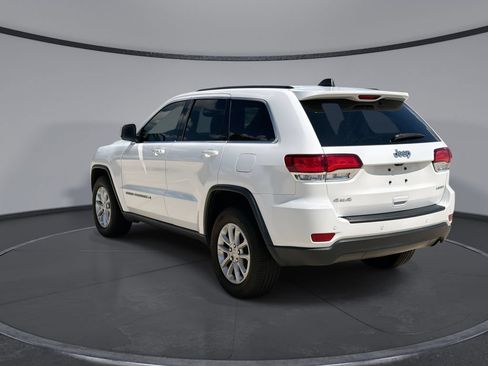 Used 2022 Jeep Grand Cherokee Laredo X AWD/4WD image 10