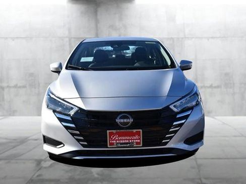 New 2025 Nissan Versa SV image 4