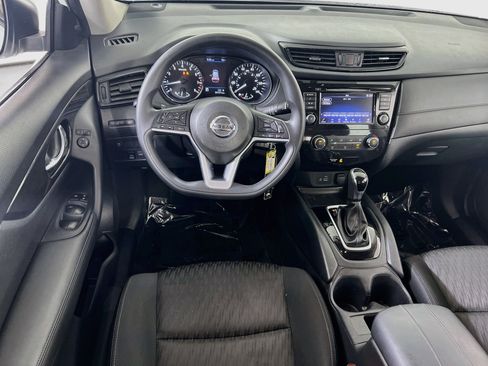 Used 2018 Nissan Rogue S AWD/4WD image 20