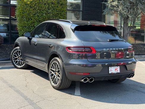 Used 2018 Porsche Macan image 19
