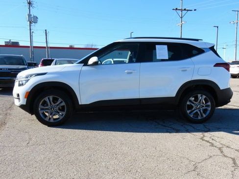 Used 2021 Kia Seltos S image 4