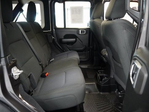 Used 2021 Jeep Wrangler Unlimited Sport image 28