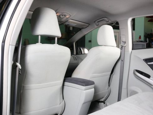Used 2010 Toyota Prius FWD image 78