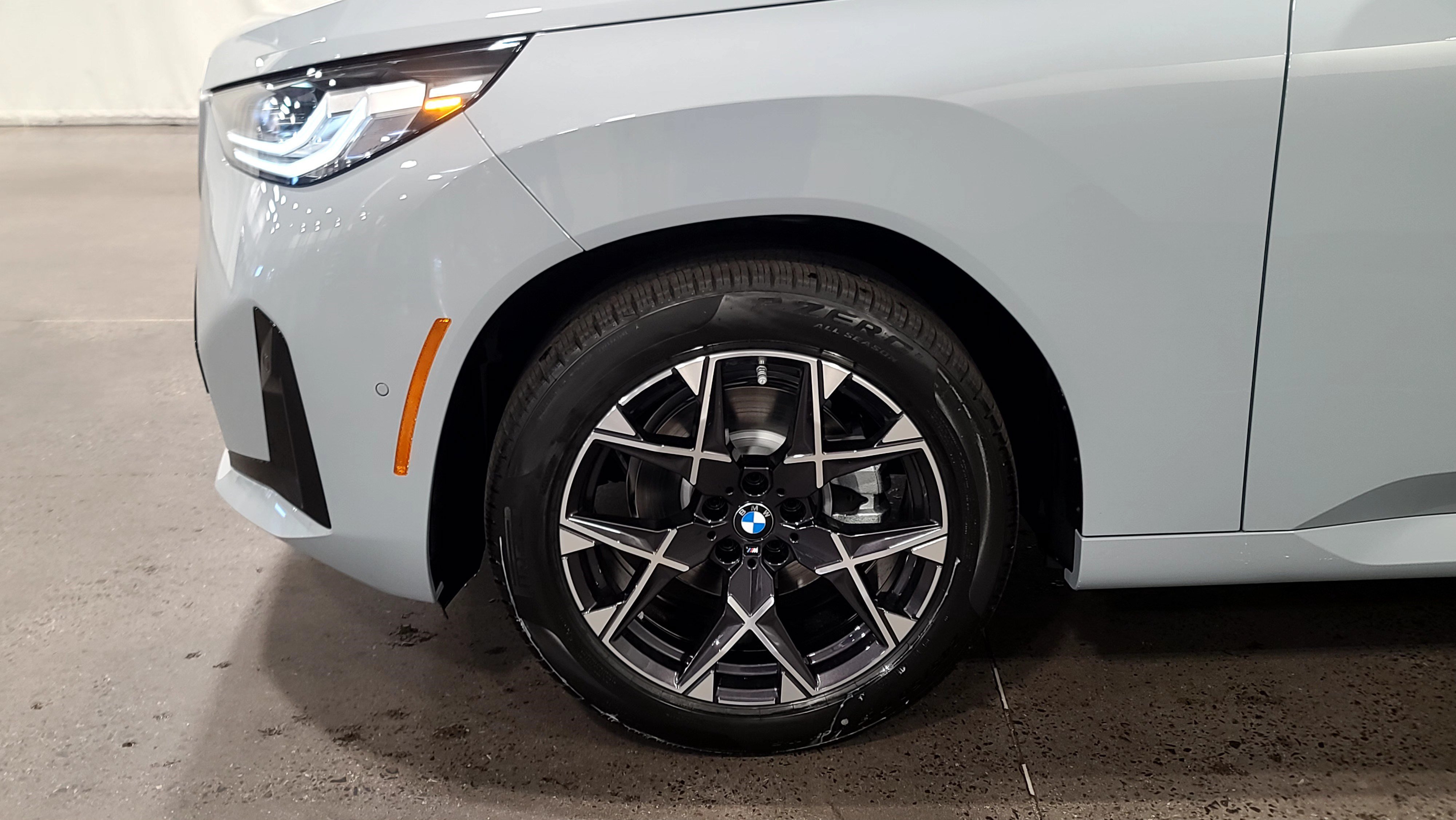 Used 2026 BMW X3 xDrive30i w/ M Sport Package AWD/4WD image 10