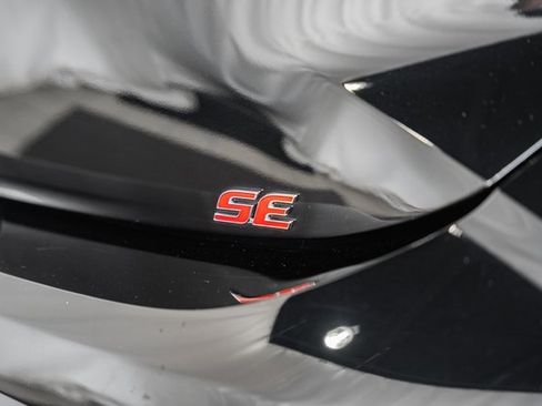 Used 2024 Toyota Corolla SE image 7