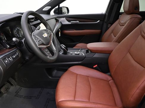 New 2025 Cadillac XT5 Premium Luxury w/ Technology Package image 13