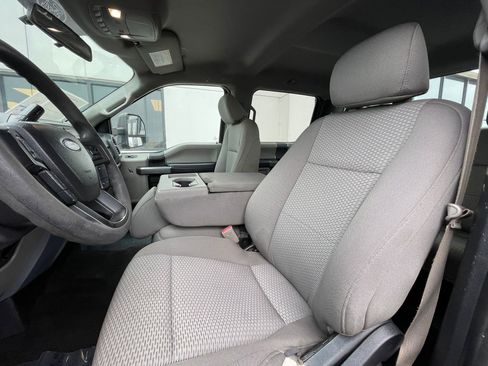 Used 2017 Ford F250 XLT w/ XLT Value Package image 10