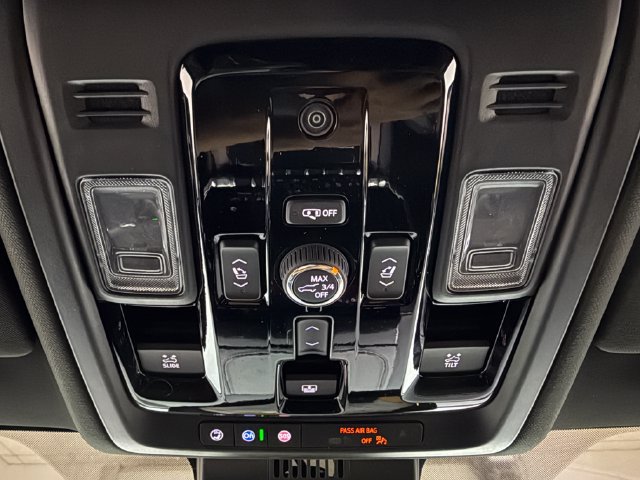 Used 2026 GMC Yukon Denali w/ Sun & Power Step Package RWD image 22