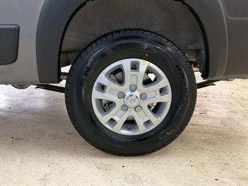 New 2025 RAM ProMaster 1500 w/ Quick Order Package 22G SLT image 15