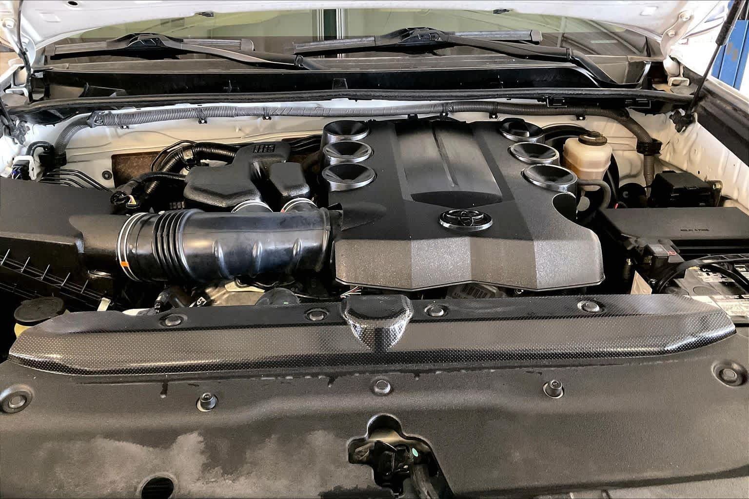 Used 2020 Toyota 4Runner SR5 Premium RWD image 27