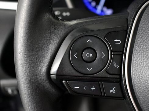 Used 2022 Toyota Corolla XLE image 30