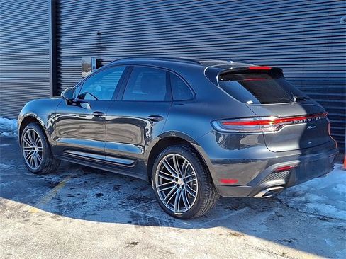 New 2025 Porsche Macan image 3