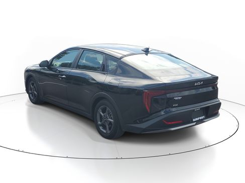 Used 2025 Kia K4 FWD image 5