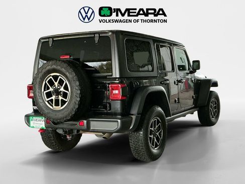 Used 2024 Jeep Wrangler Unlimited Rubicon image 5