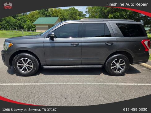 Used 2018 Ford Expedition XLT w/ Equipment Group 201A RWD image 8