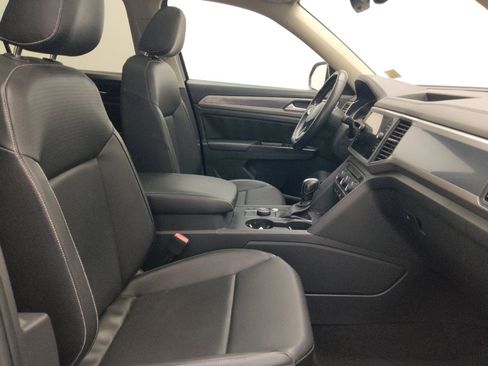 Used 2021 Volkswagen Atlas SE w/ Panoramic Sunroof Package AWD/4WD image 21