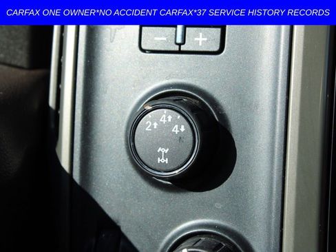 Used 2015 Chevrolet Silverado 2500 High Country w/ Duramax Plus Package image 28