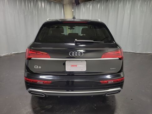 Used 2022 Audi Q5 2.0T Premium w/ Convenience Package image 7
