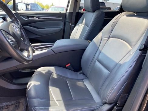 Used 2019 Buick Enclave Premium w/ Experience Buick Package AWD/4WD image 15
