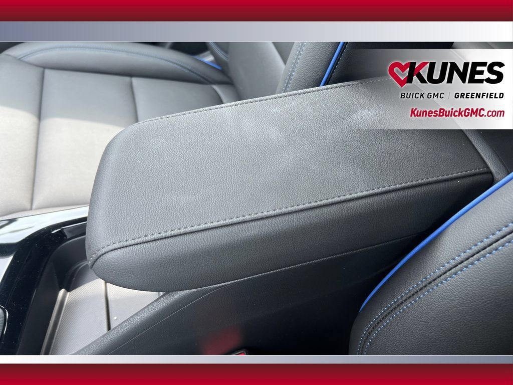 New 2026 Buick Envista Sport Touring w/ Convenience I Package FWD image 30