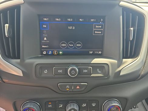 Used 2024 GMC Terrain SLE w/ Driver Convenience Package FWD image 36
