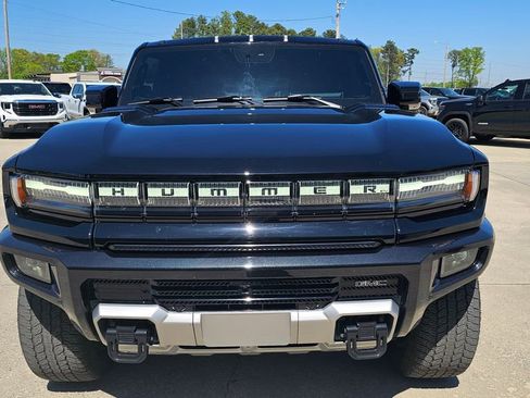 Used 2025 GMC Hummer EV 2X image 2