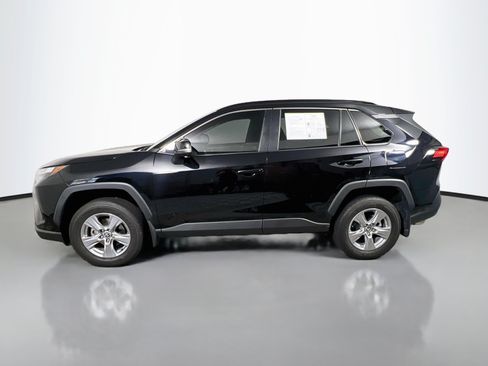 Used 2024 Toyota RAV4 XLE w/ Convenience Package FWD image 9