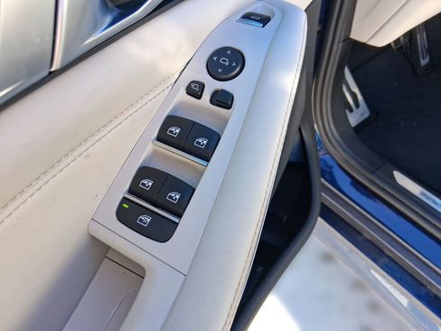 Certified 2022 BMW X5 sDrive40i w/ M Sport Package image 21