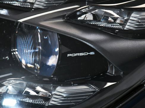 Used 2023 Porsche Cayenne GTS image 87