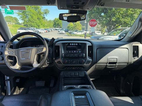 Used 2018 GMC Sierra 1500 Denali w/ Denali Ultimate Package AWD/4WD image 5